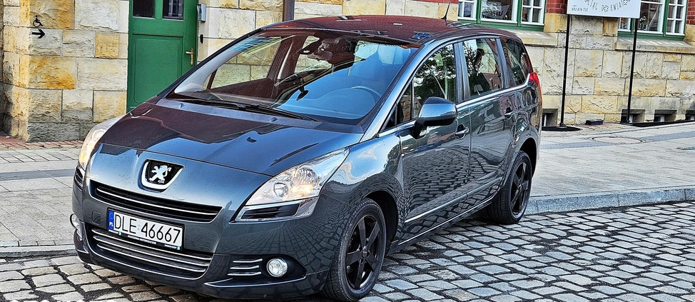 Peugeot 5008 cena 21900 przebieg: 150000, rok produkcji 2010 z Chojnów małe 211